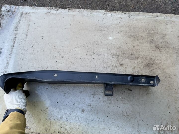 Бмв 1 f20 пыльник уплотнитель крыла