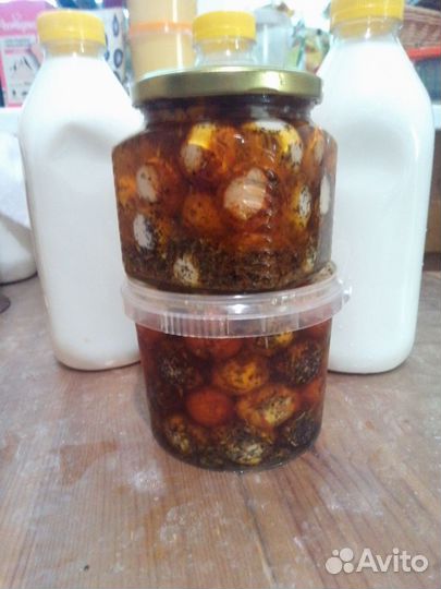 Молоко козье домашнее