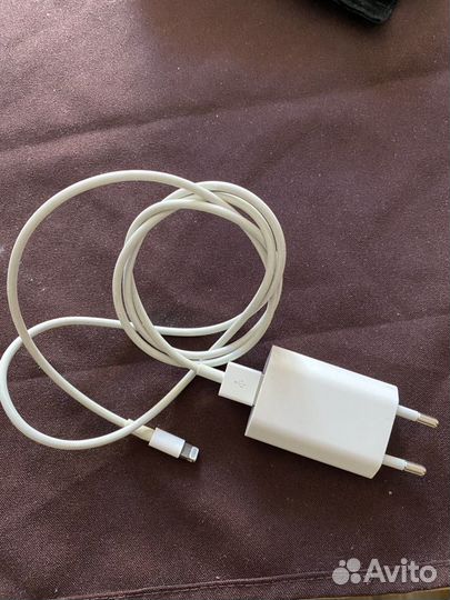 Зарядка на iPhone оригинал