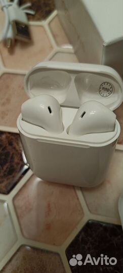 Беспроводные наушники i9s tws новые