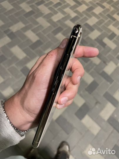 Телефон iPhone xs max рст 256