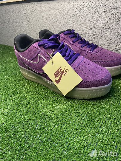 Кроссовки Nike Air Force 24