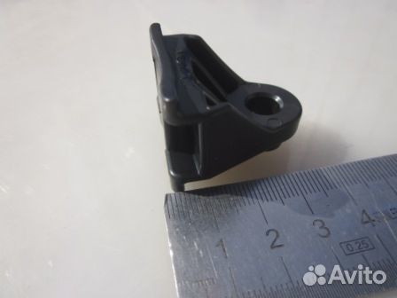 Держатель торм. трубок газон Next