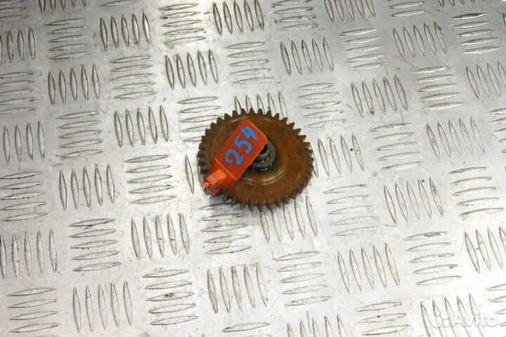 Шестерня Yamaha TDM850-1