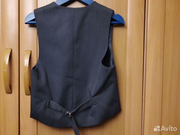 Жилетка для мальчика