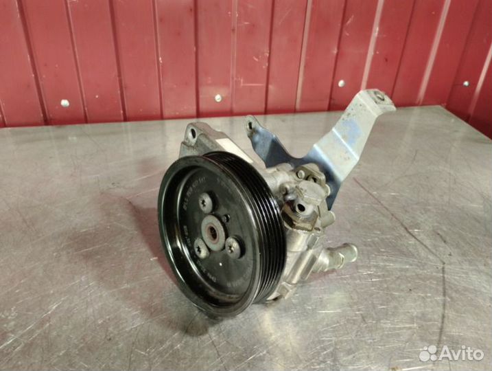 Насос гидроусилителя руля Bmw 3 Series E91 M57D30