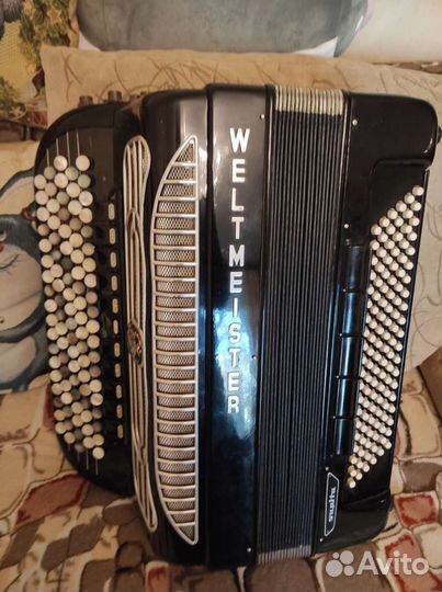 Баян Weltmeister Supita,самая топовая модель