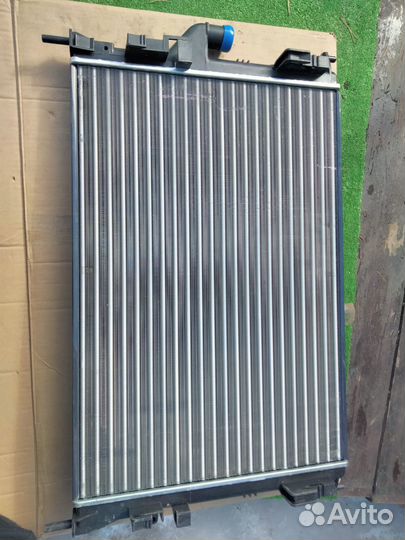 Радиатор LADA largus