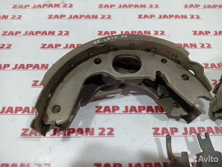 Механизм стояночного тормоза задний Mitsubishi