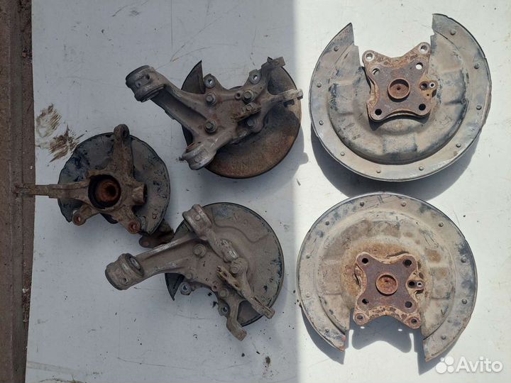 Поворотный кулак Ступица Хонда Цивик 4д 5д