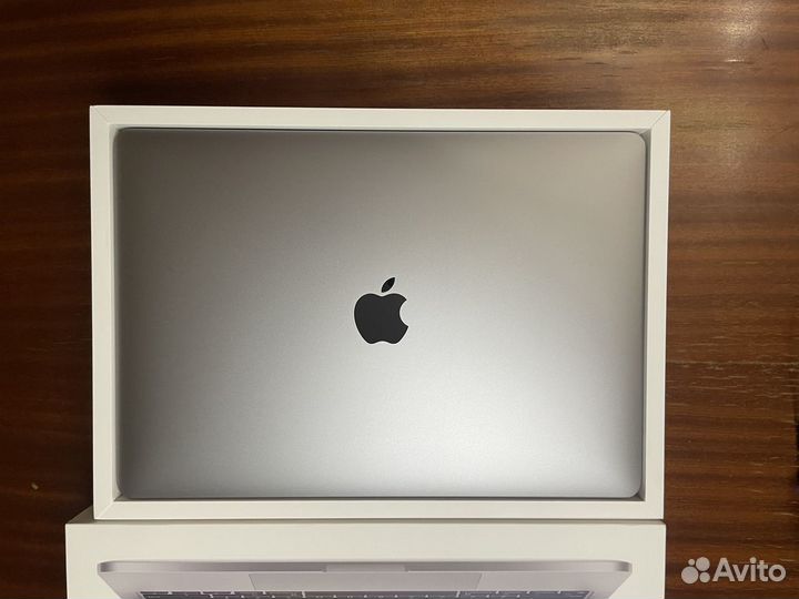 MacBook Pro 13