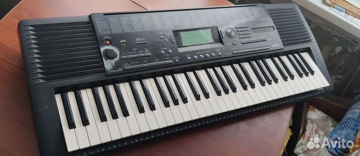 Синтезатор Yamaha PSR 320