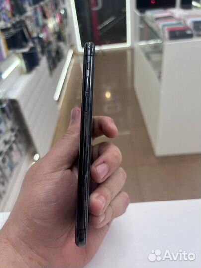 iPhone Xs 64gb идеал