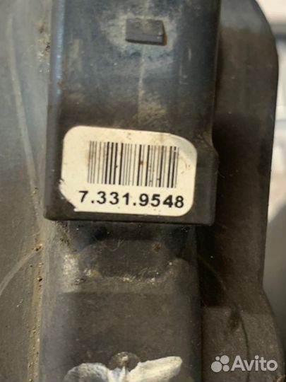 Мотор стояночного тормоза Volkswagen Passat B6 2.0