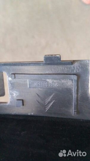 Накладка крыла задняя левая Citroen C4 picasso 2.0