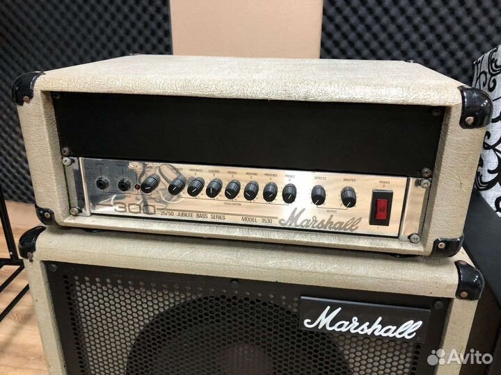 Басовый комбоусилитель Marshall 35/30 Басовый стэк