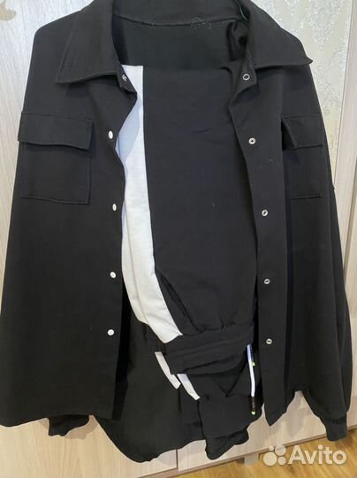 Спортивный костюм женский