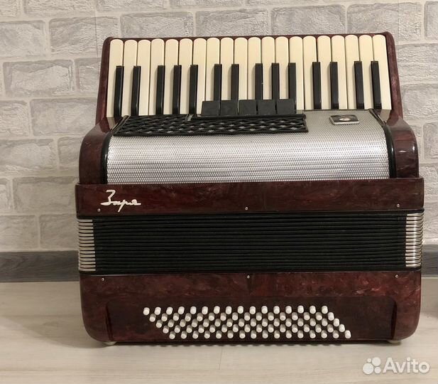 Аккордеон продан на доставке
