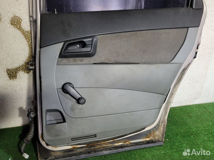 Стекло двери задняя правая Лада Приора