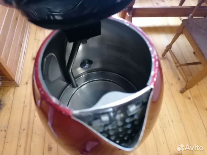 Чайник электрический Electrolux