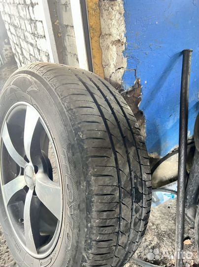 Комплект колес r15