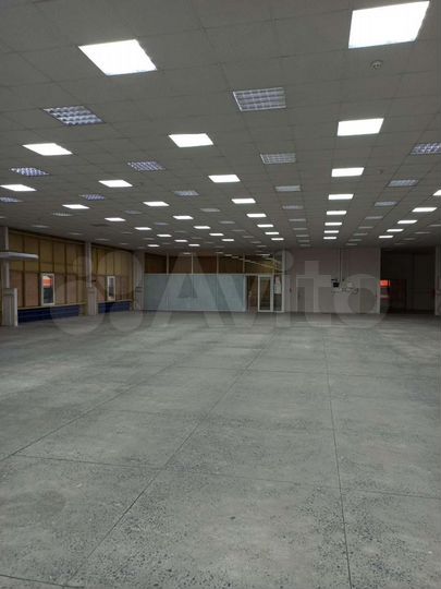 Торговая площадь, 2100 м²