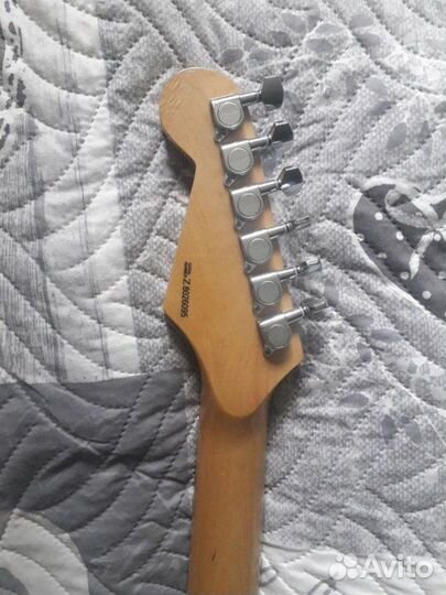 Электрогитара Fender Stratocaster