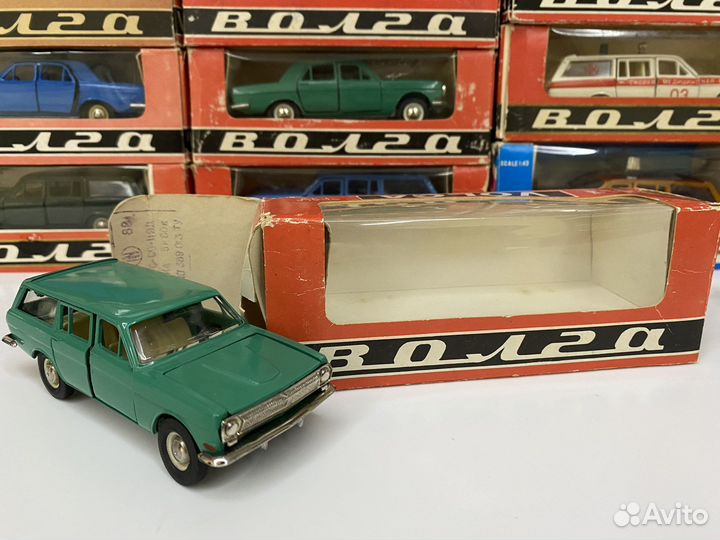 Модель автомобиля Волга 1:43 СССР