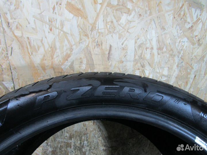 Pirelli P Zero PZ4 305/30 R20