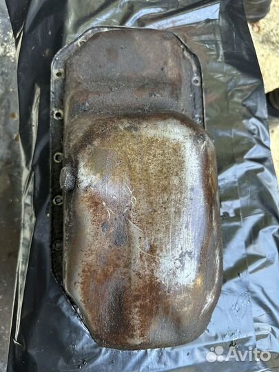 Масляный поддон volkswagen golf 2 1,3