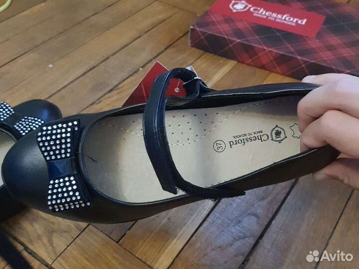 Туфли для девочки в школу