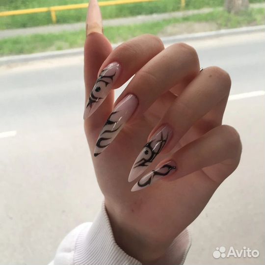 Мастер маникюра