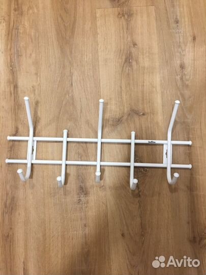 Вешалка настенная