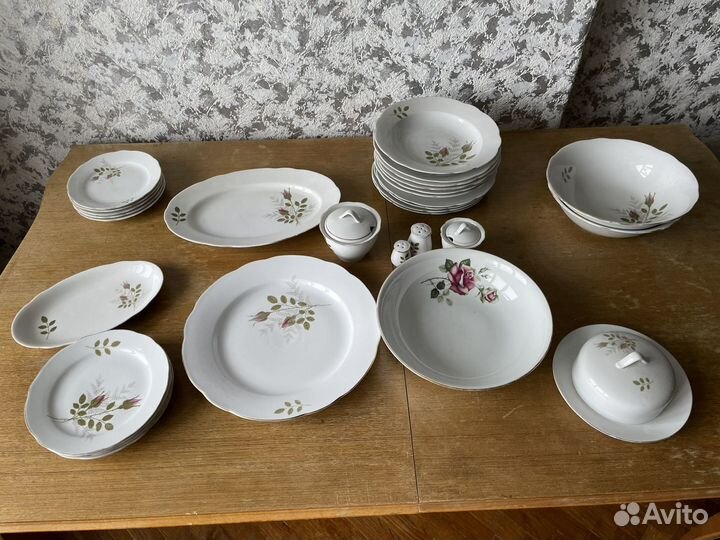 Столовый сервиз Kahla