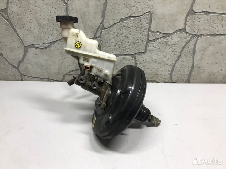 Вакуумный усилитель тормозов Kia Rio III