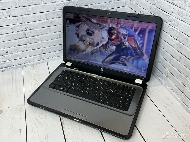 Игровой ноутбук HP i3/1000gb/гарантия