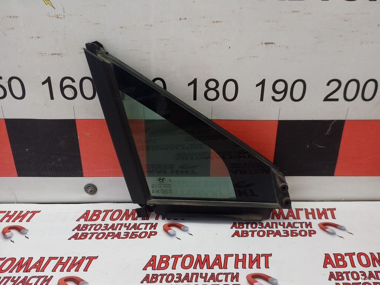 Форточка передняя правая Хендай Санта Фе 4 тм