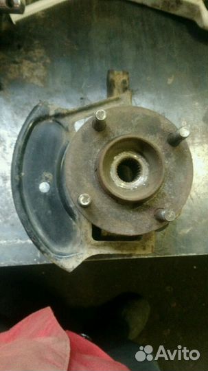 Поворотный кулак nissan almera B10