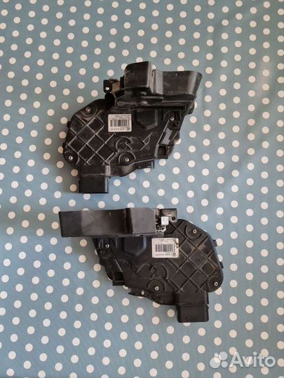 Замки передние Rend Rover Evoque 2011-2015