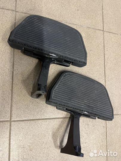 Подножки Harley Davidson