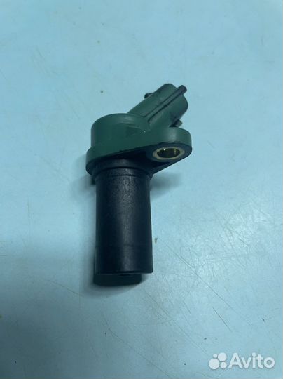 Датчик оборотов коленвала