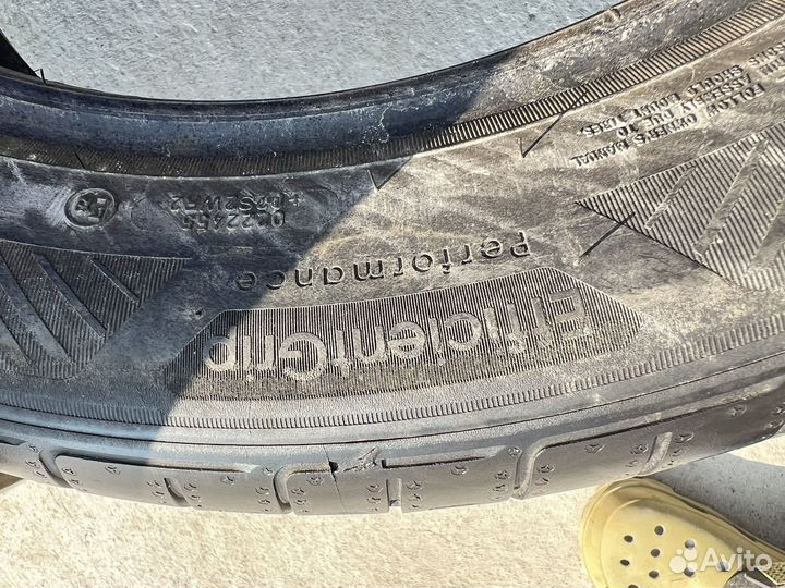 Goodyear EfficientGrip Performance 215/55 R18