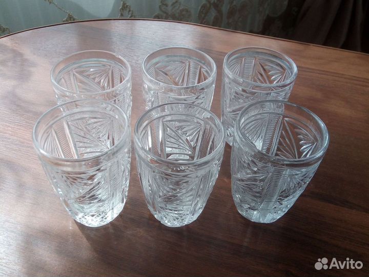 Хрустальная ваза