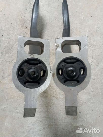 Рычаг передний volkswagen Tiguan 1