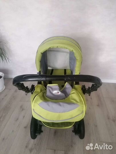 Детская коляска