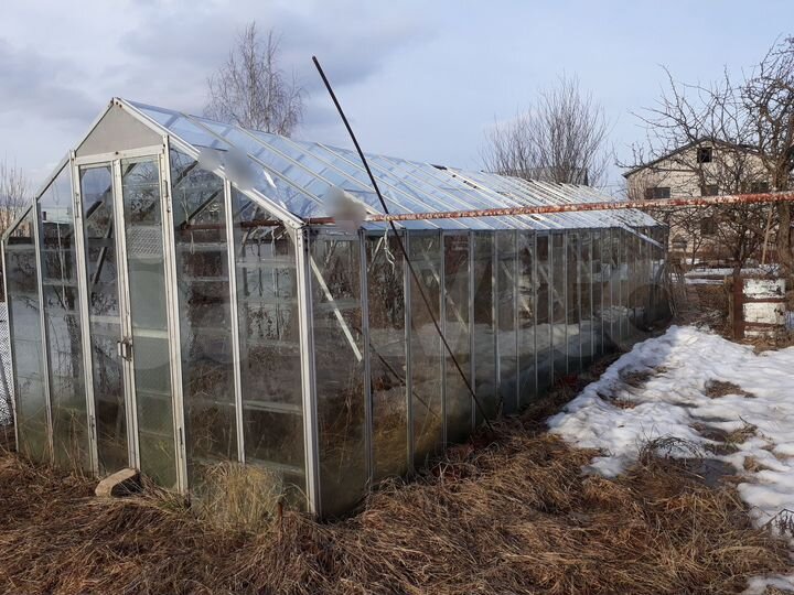 Дом 27 м² на участке 5,7 сот.