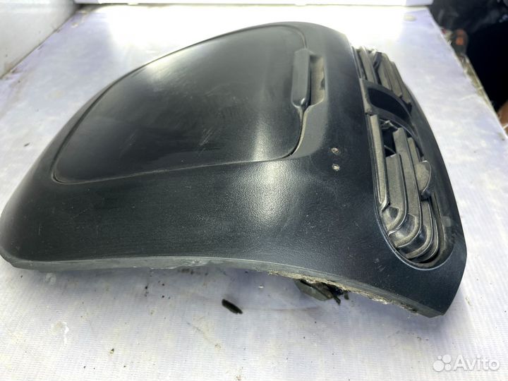 Бардачок + дефлектор воздушный Nissan Wingroad Y11