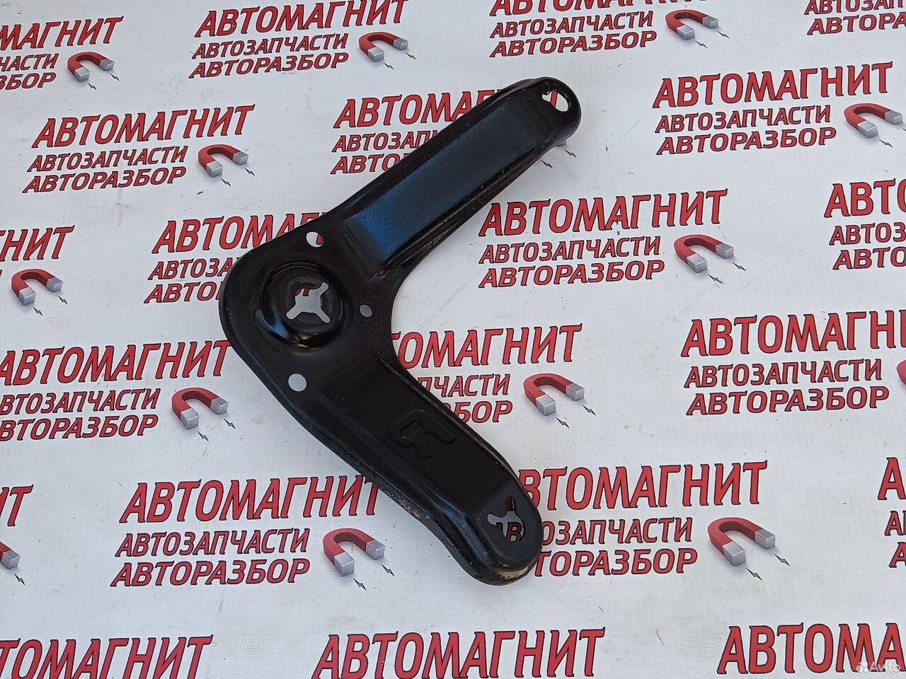 Кронштейн крепления подрамника Киа Спортейдж 5 NQ