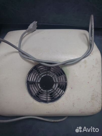 Пылесос для маникюра