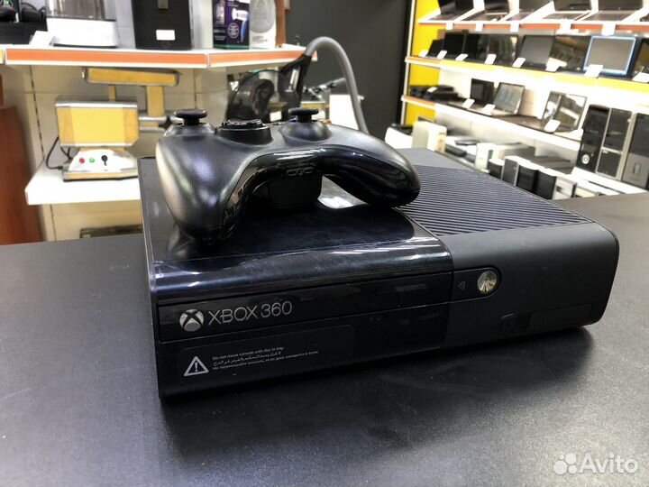 Xbox 360E 500Gb / 1 геймпад / Скупка